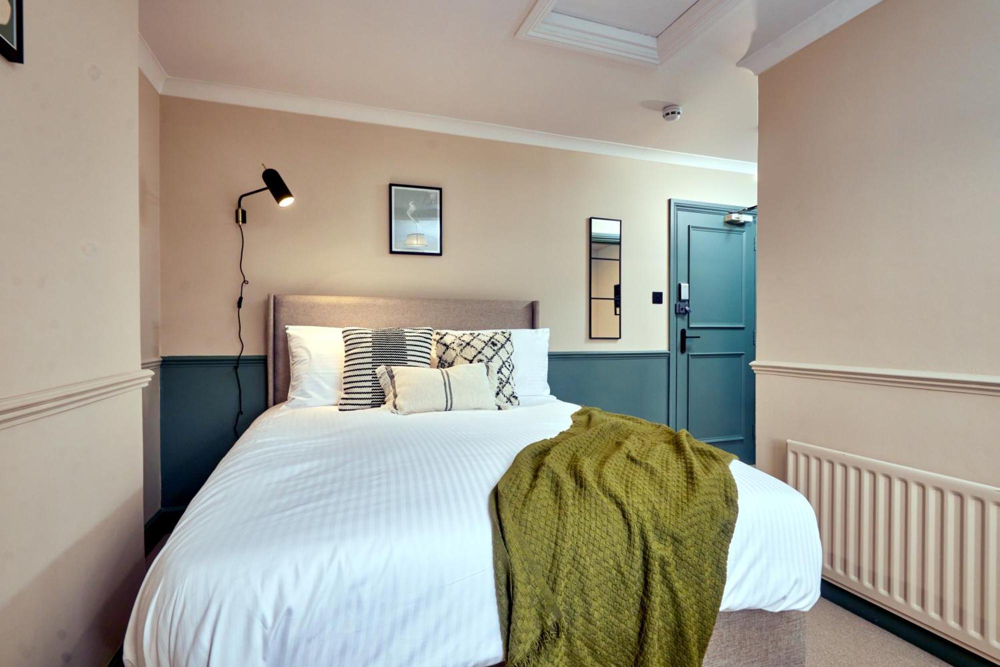 Settle In Winchester - Stylish Self Check-In Rooms מראה חיצוני תמונה