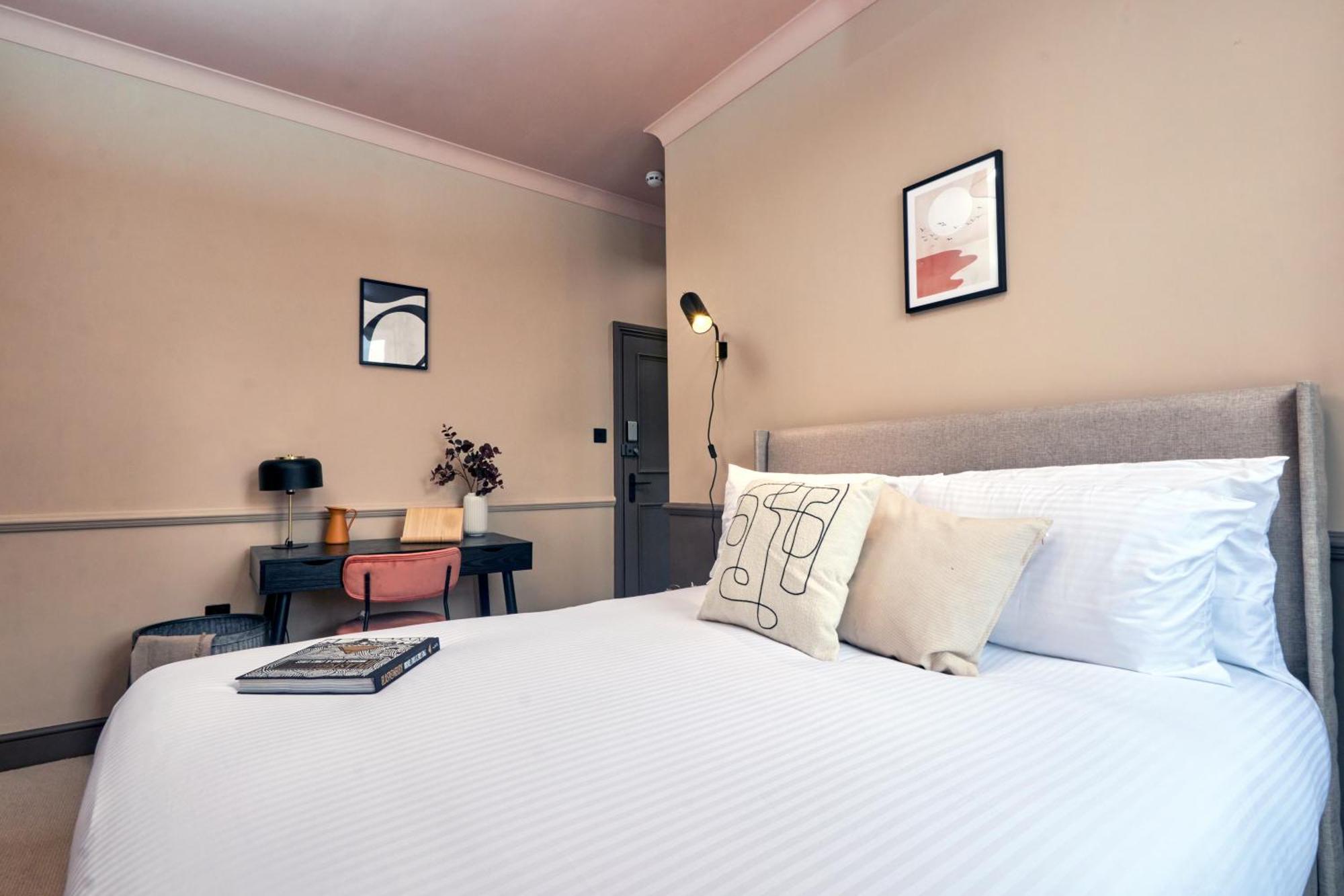 Settle In Winchester - Stylish Self Check-In Rooms מראה חיצוני תמונה