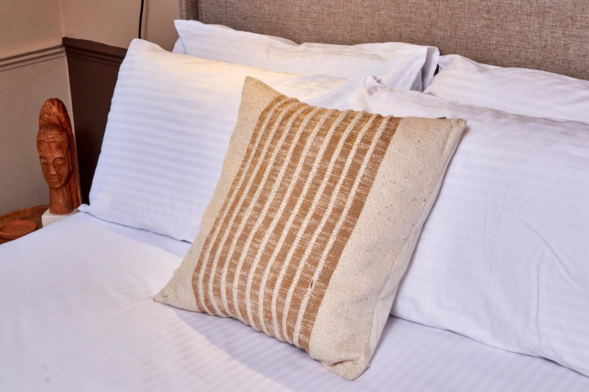Settle In Winchester - Stylish Self Check-In Rooms מראה חיצוני תמונה