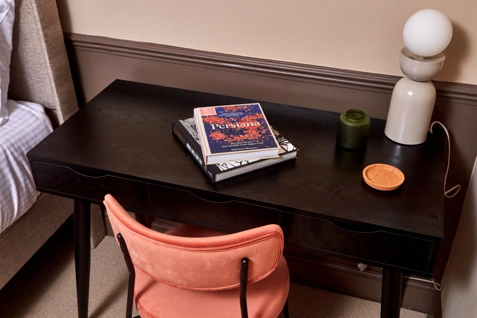 Settle In Winchester - Stylish Self Check-In Rooms מראה חיצוני תמונה