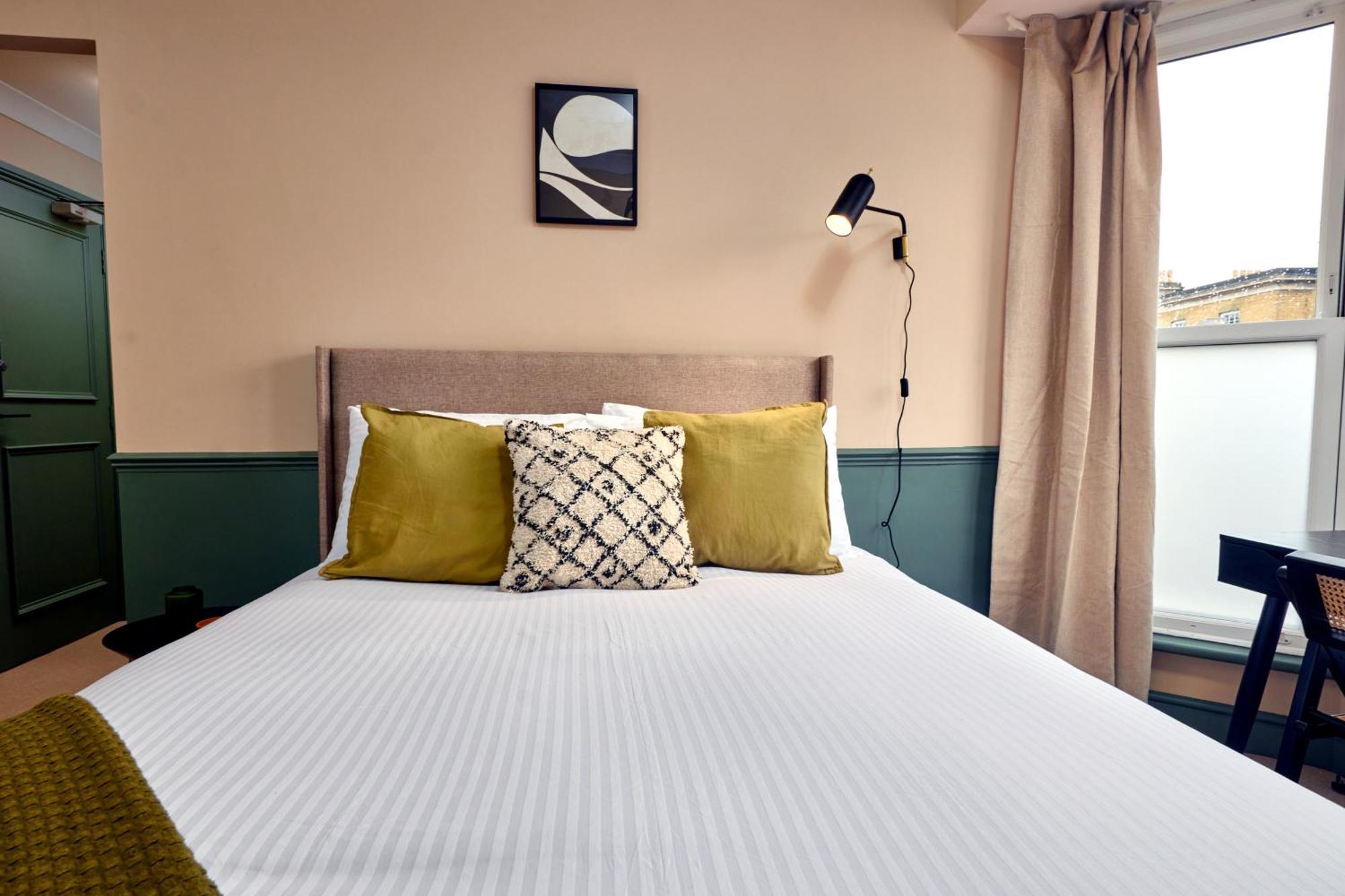 Settle In Winchester - Stylish Self Check-In Rooms מראה חיצוני תמונה