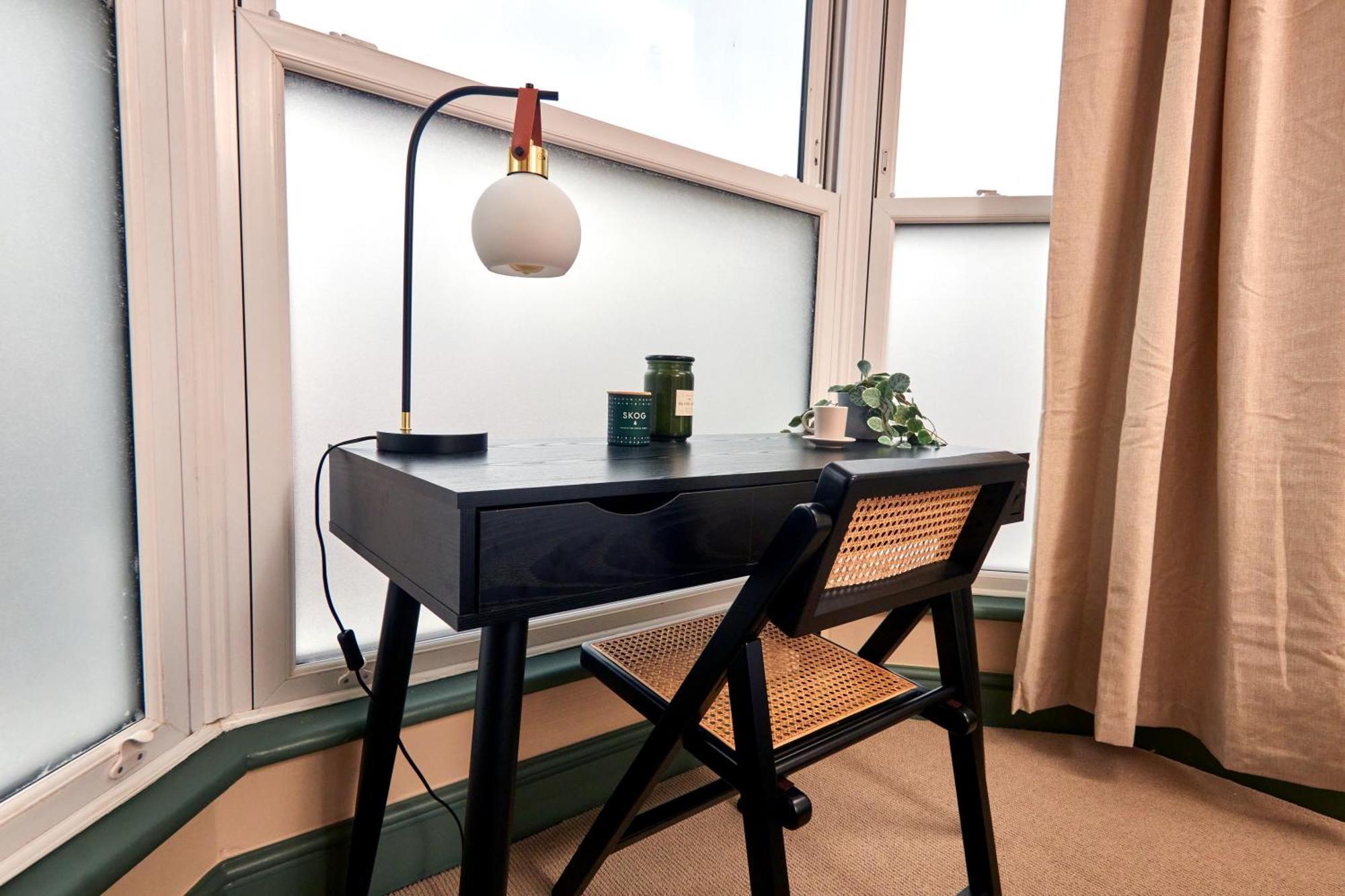 Settle In Winchester - Stylish Self Check-In Rooms מראה חיצוני תמונה