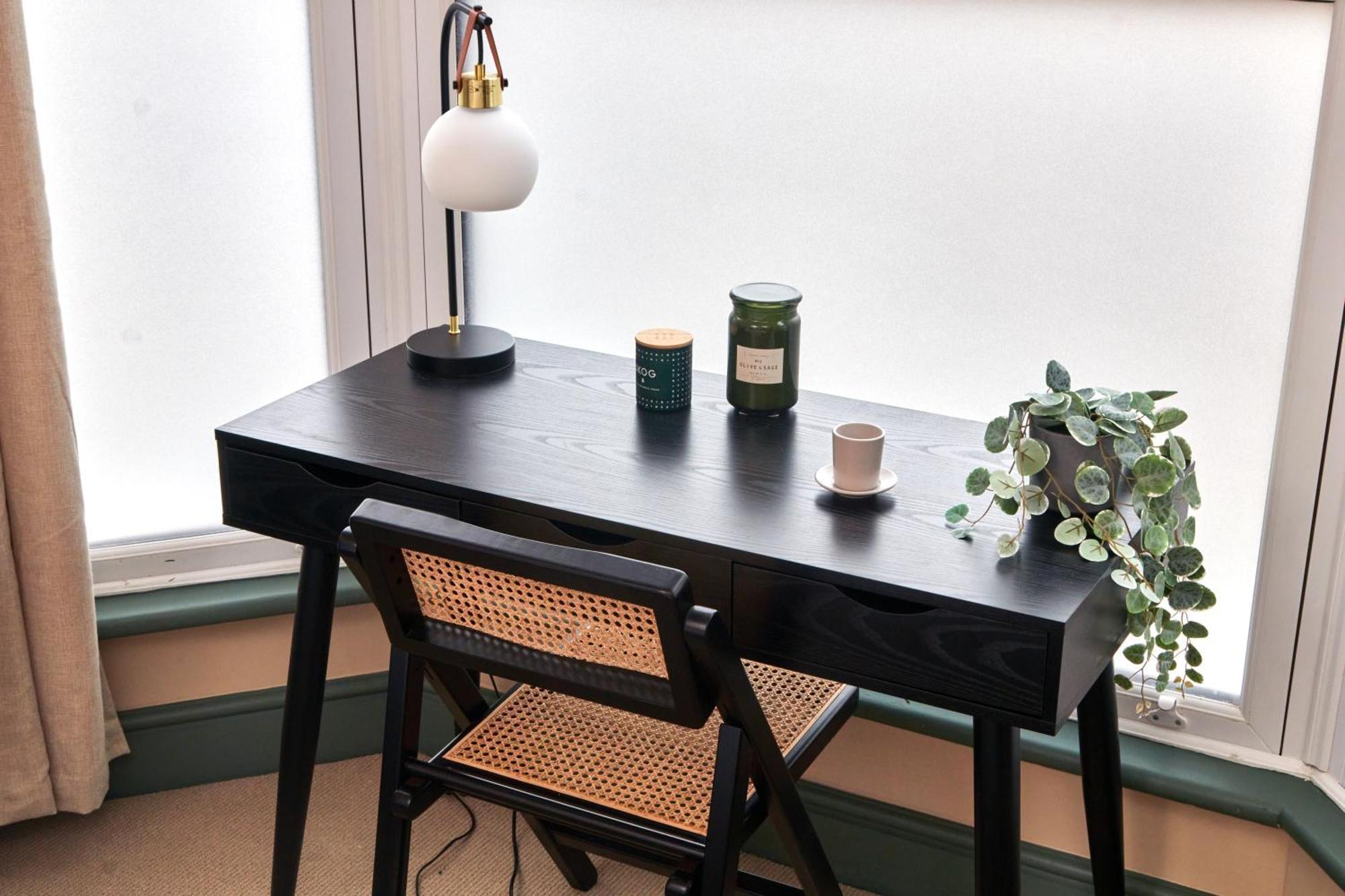 Settle In Winchester - Stylish Self Check-In Rooms מראה חיצוני תמונה