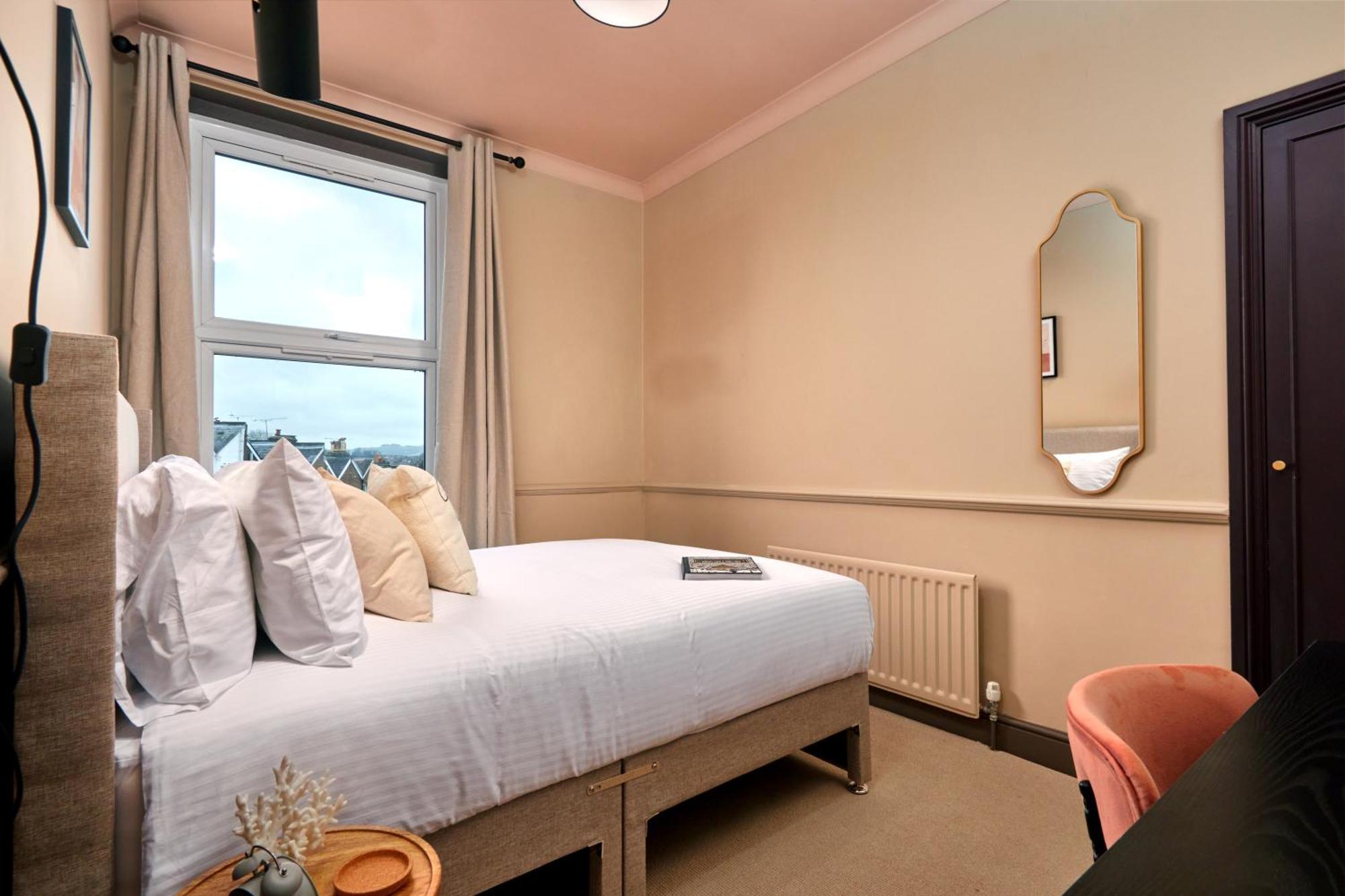 Settle In Winchester - Stylish Self Check-In Rooms מראה חיצוני תמונה