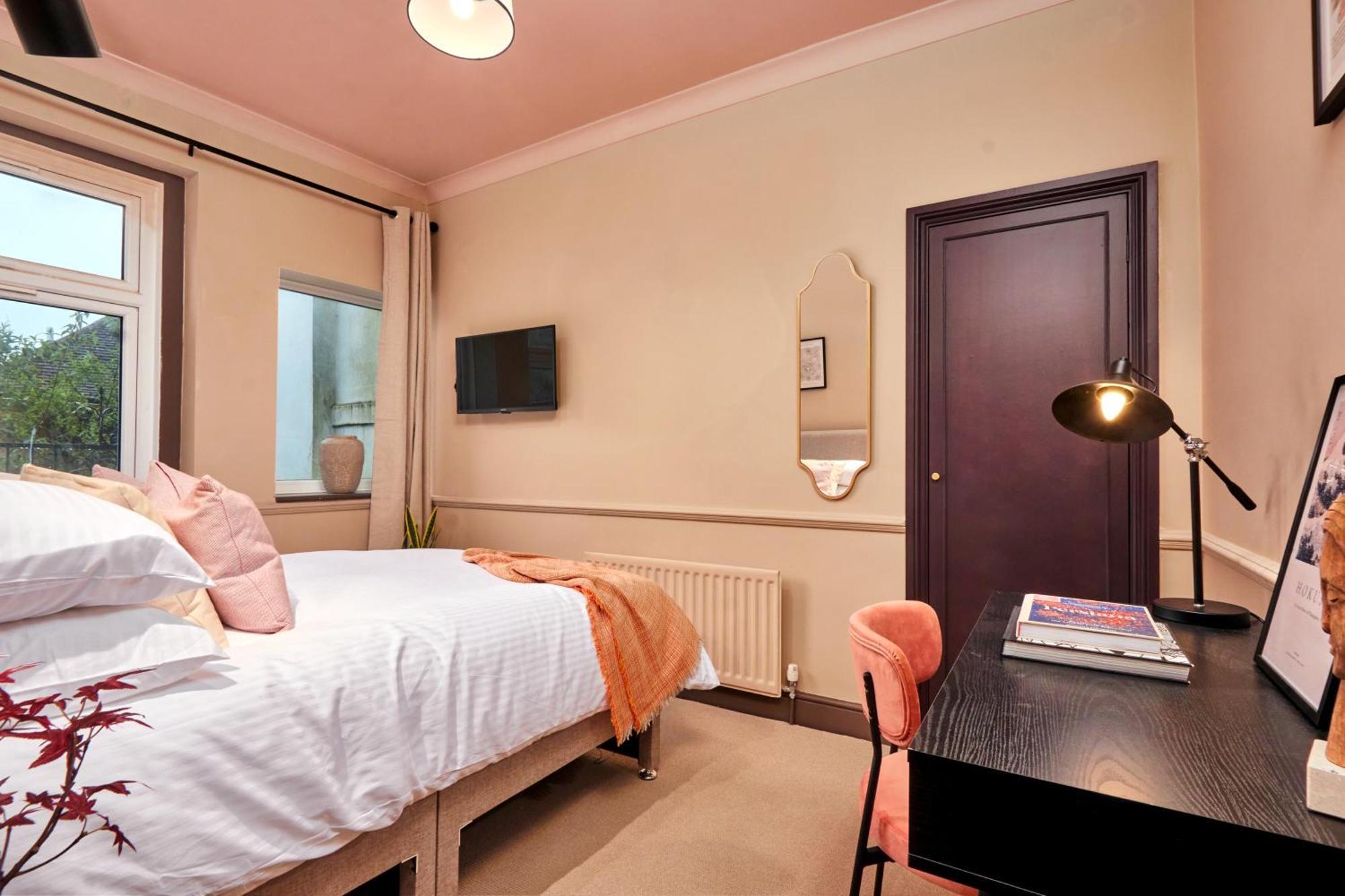 Settle In Winchester - Stylish Self Check-In Rooms מראה חיצוני תמונה